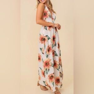 NWT Timing LosAngeles Sunflower Maxi Dress in White and Orange Size SMALL